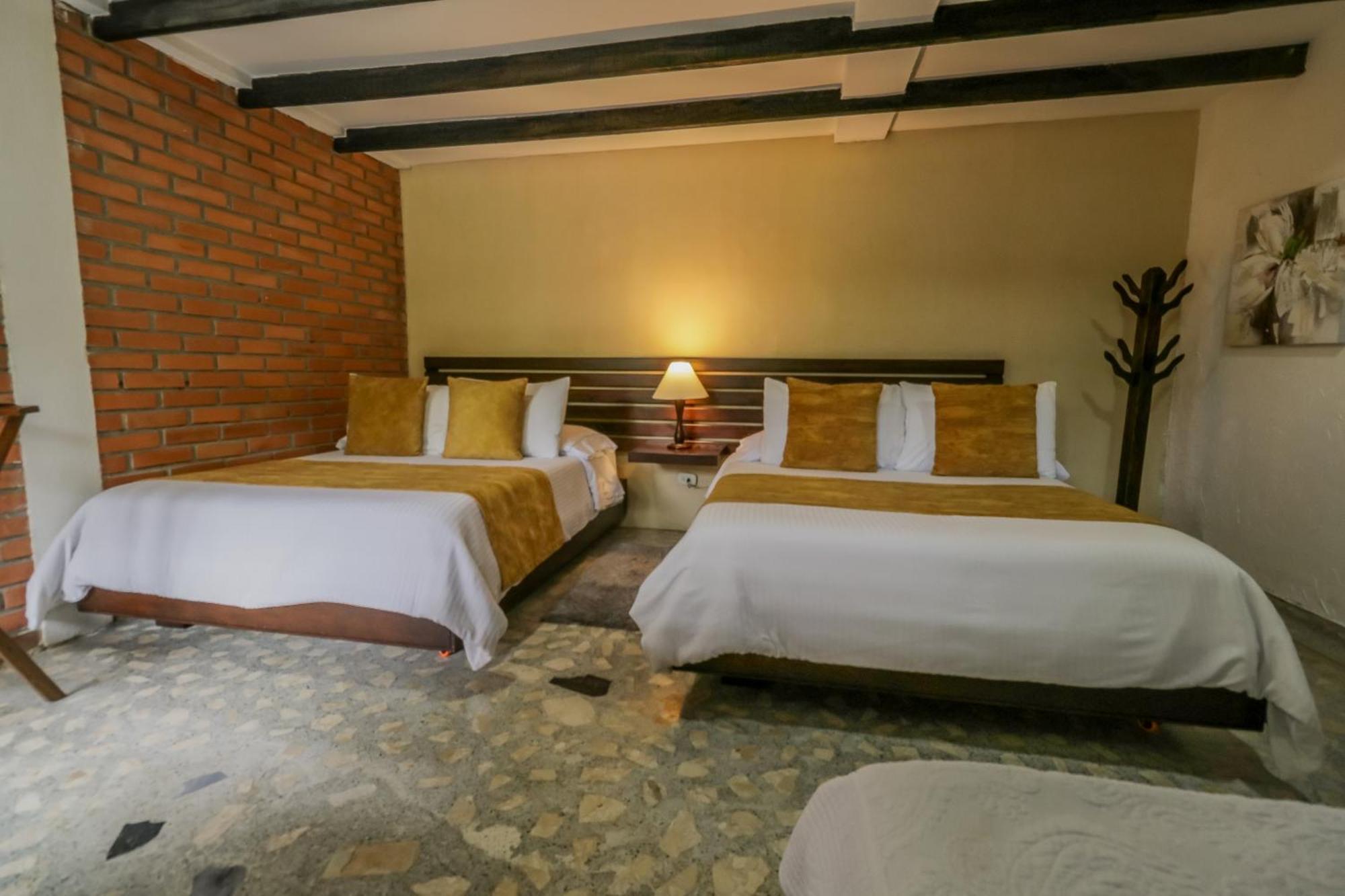 Hotel Visperas ซานตาโรซา เดกาบัล ภายนอก รูปภาพ