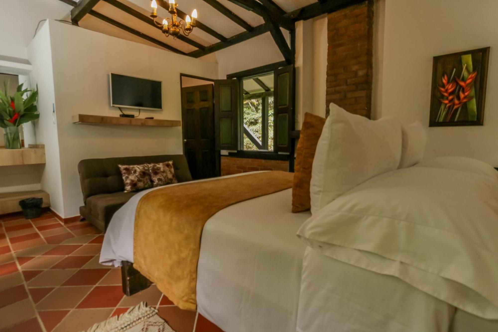 Hotel Visperas ซานตาโรซา เดกาบัล ภายนอก รูปภาพ