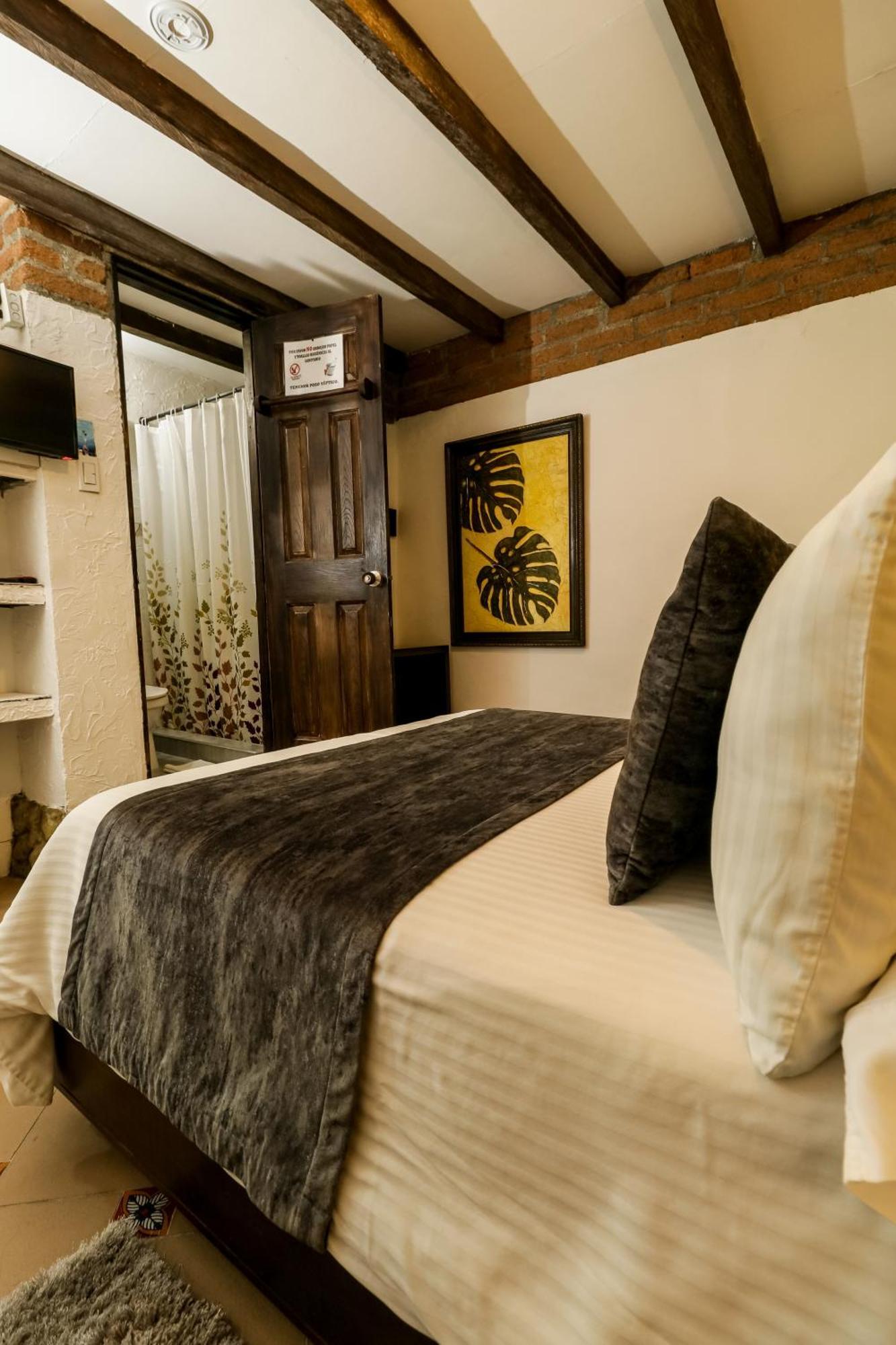 Hotel Visperas ซานตาโรซา เดกาบัล ภายนอก รูปภาพ